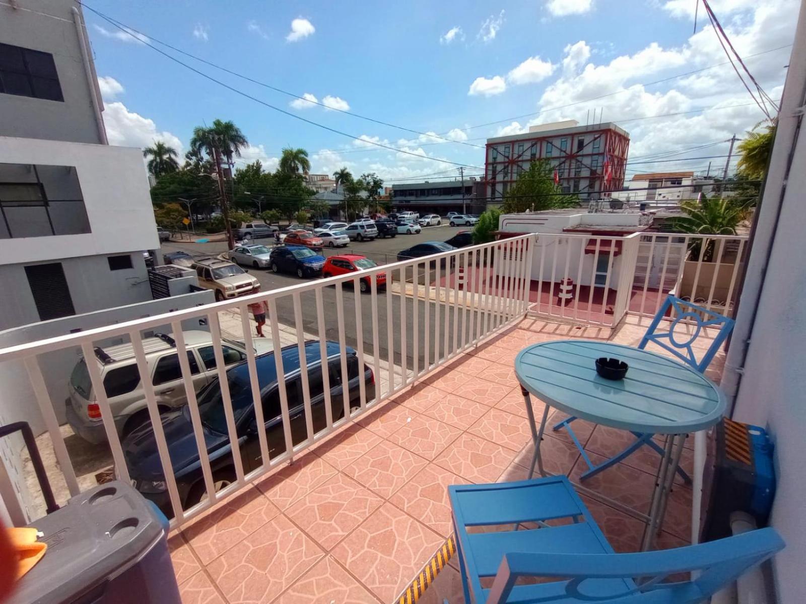 Urban Lodgings One @ Roosevelt 457 San Juan Exterior photo